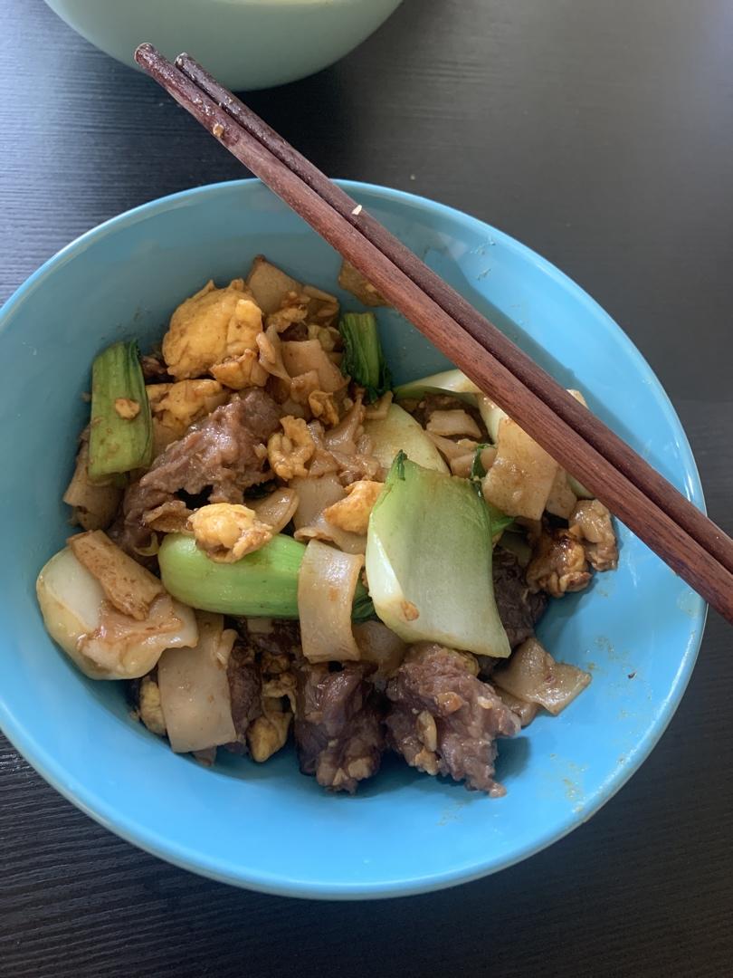 一次就成功的鸡蛋炒河粉