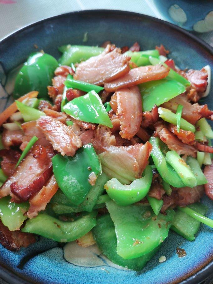 家常炒腊肉