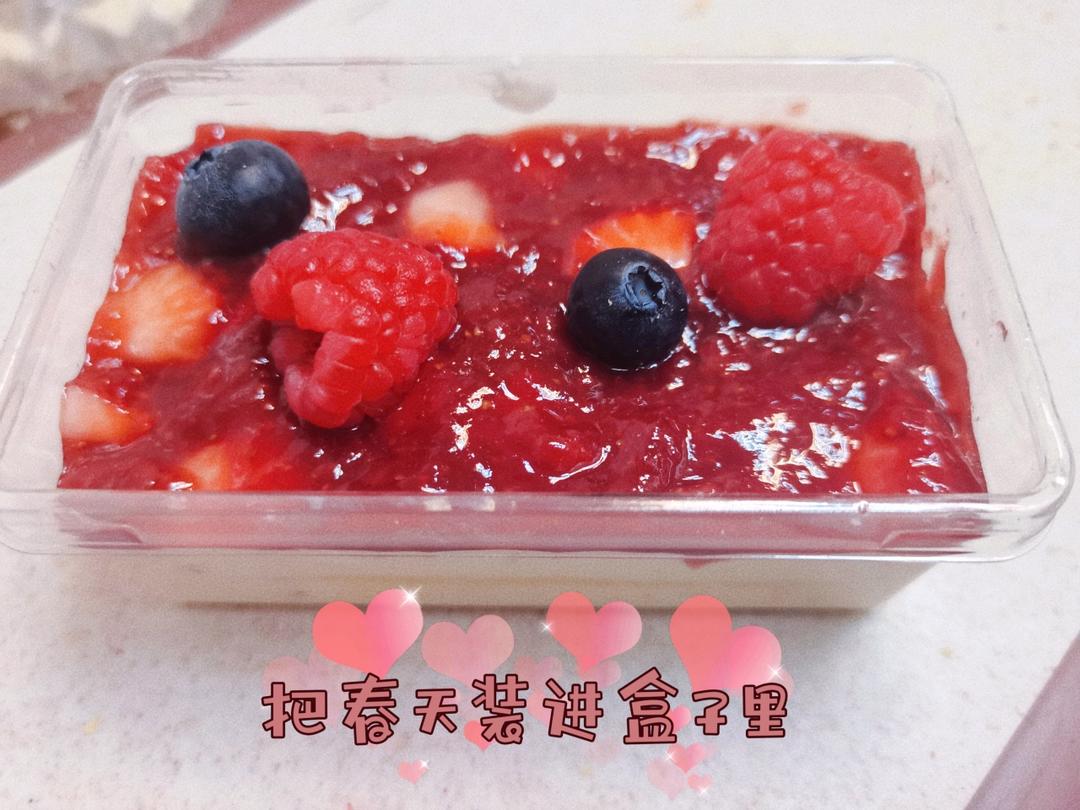 莓果提拉米苏&香芒提拉米苏