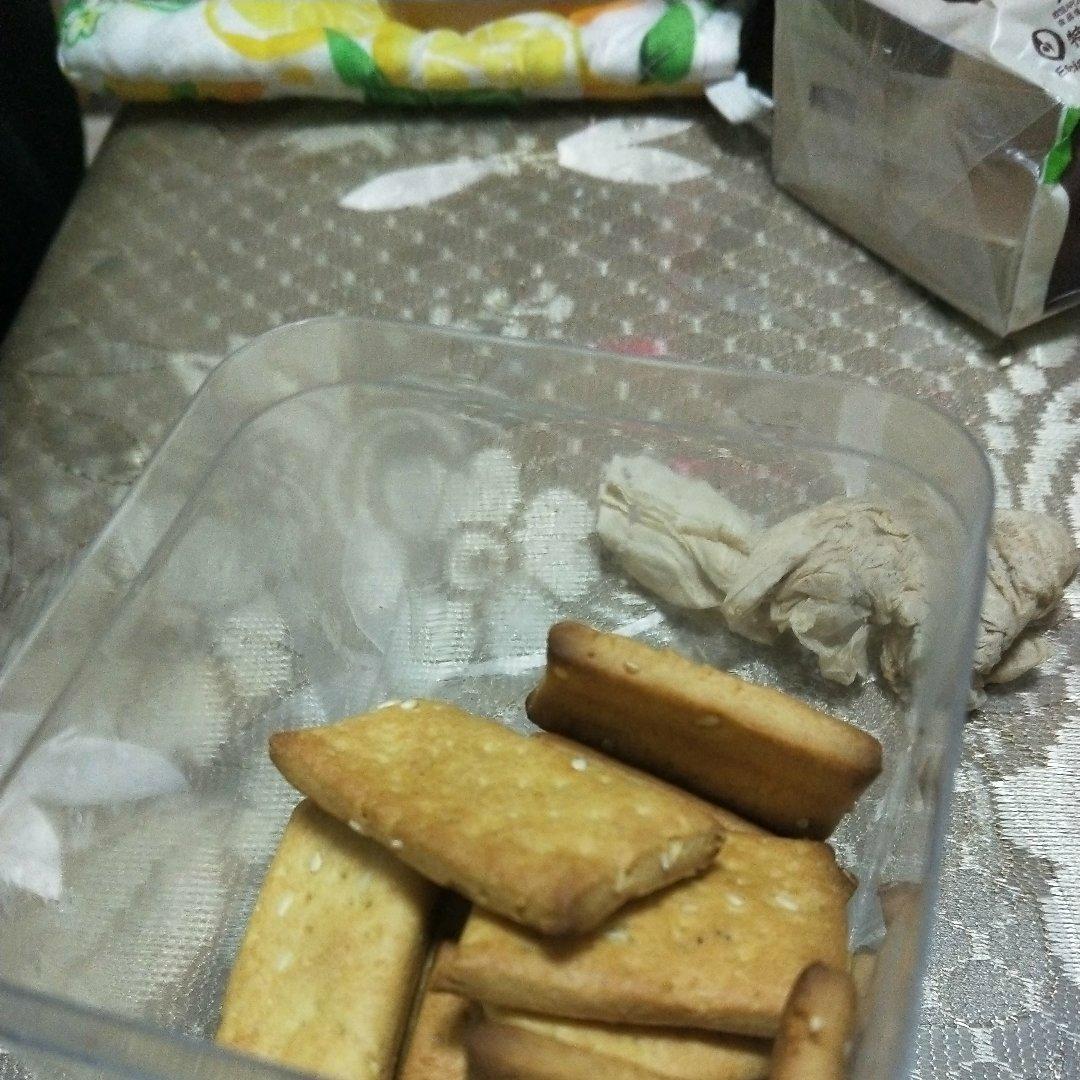 超级简单的葱香苏打饼