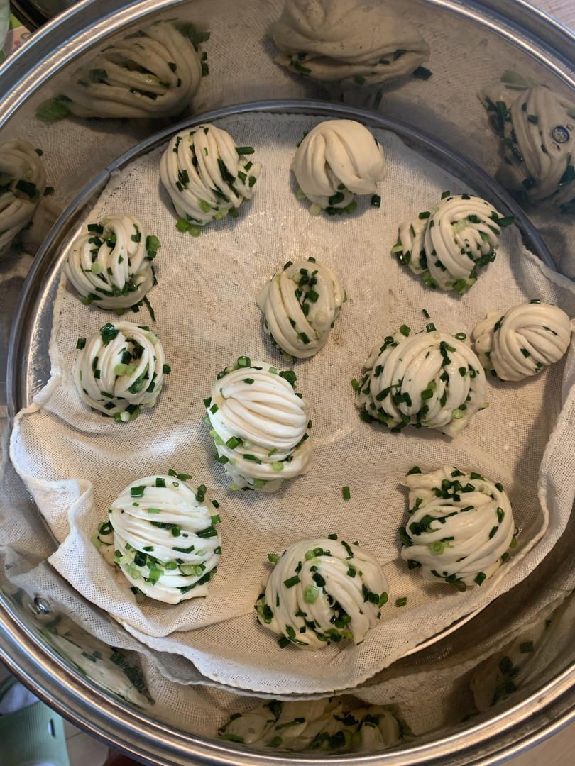 葱油花卷，一根筷子卷出漂亮的造型