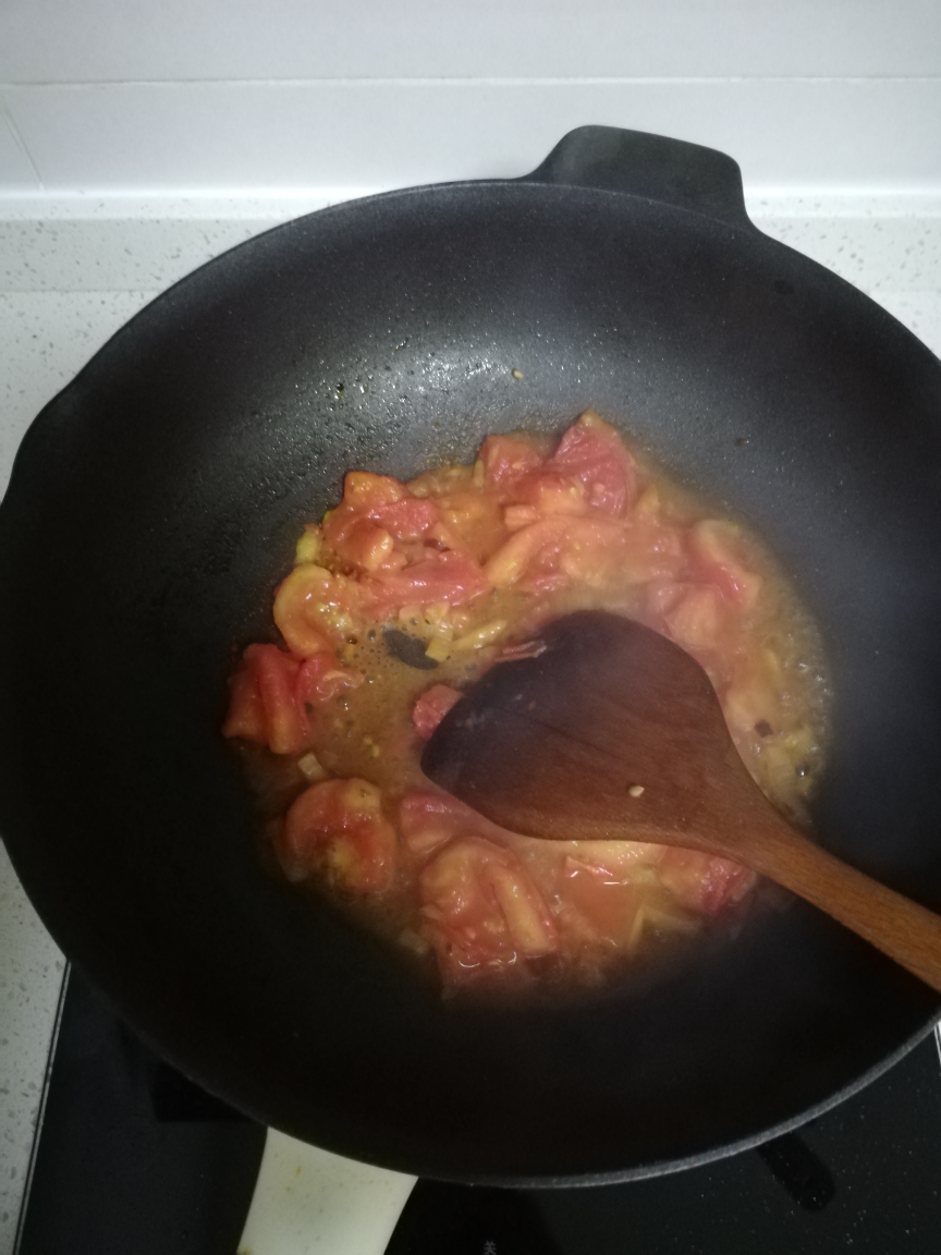 蒜香西红柿烩煎豆腐的做法 步骤7