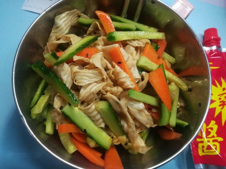 凉拌豆皮
