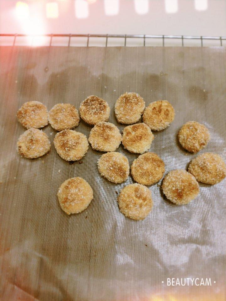 椰蓉蛋白球