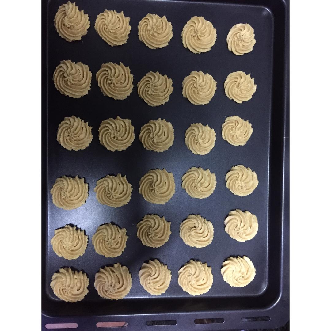 香酥曲奇~爱烘焙的姐姐