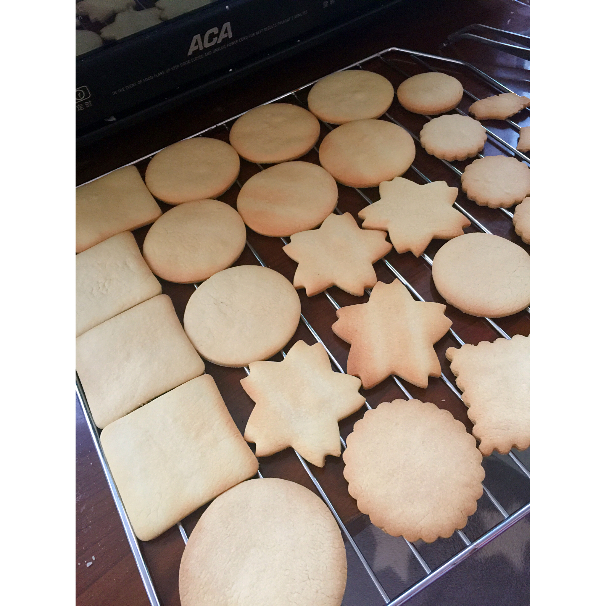 【炼乳脆饼•硬】非常简单的硬饼干