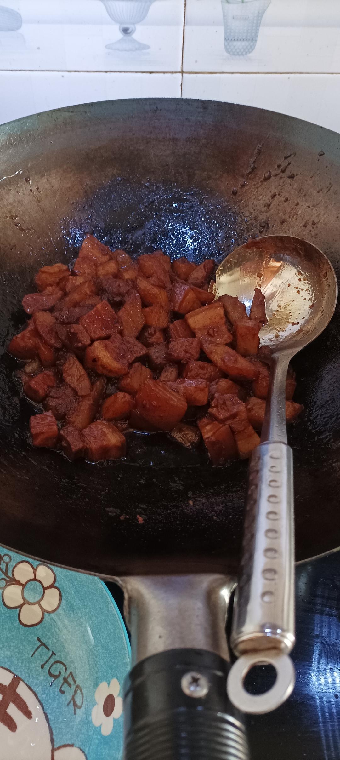 红烧肉炖土豆（丝毫不腻）
