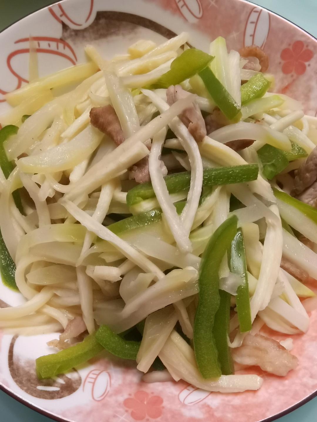 茭白青椒肉丝炒毛豆