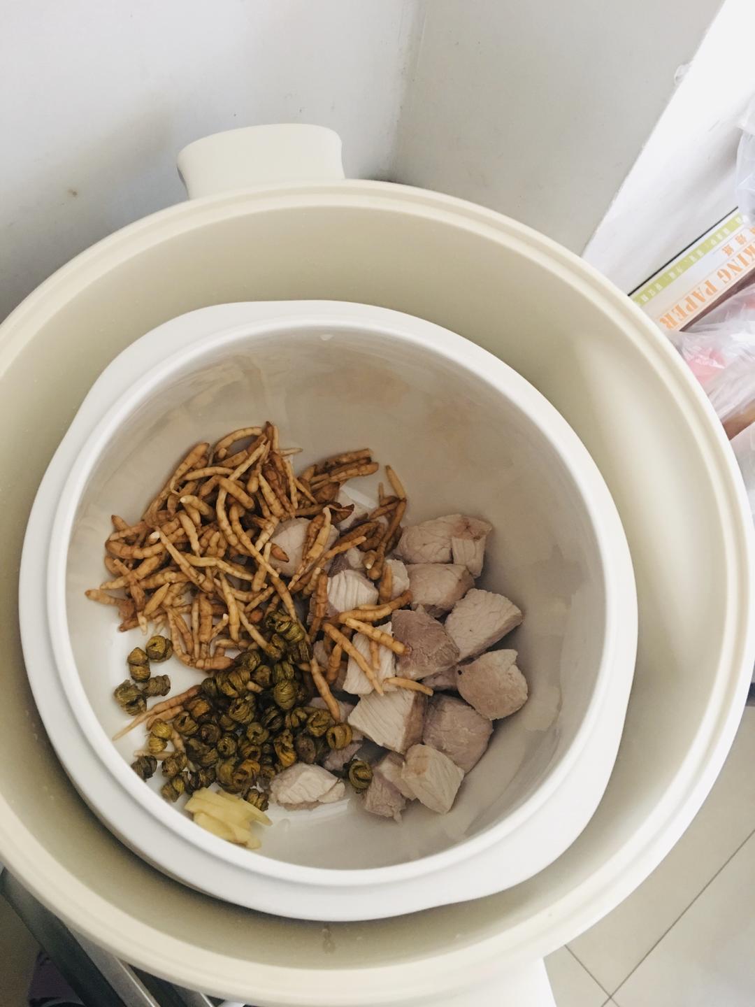 石斛太子参炖汤的做法 步骤3