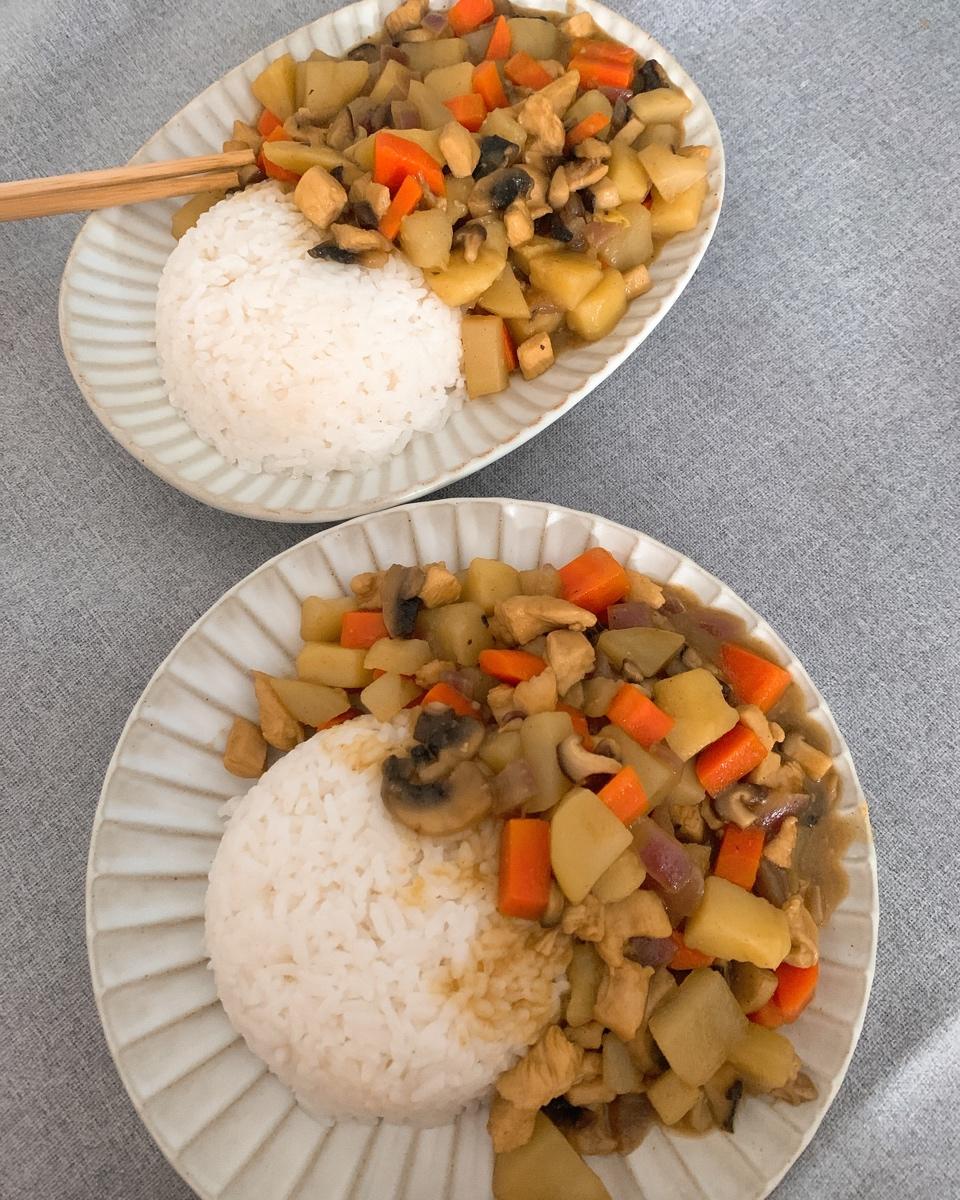 鸡肉咖喱土豆（懒人一定要收藏的菜谱😄）