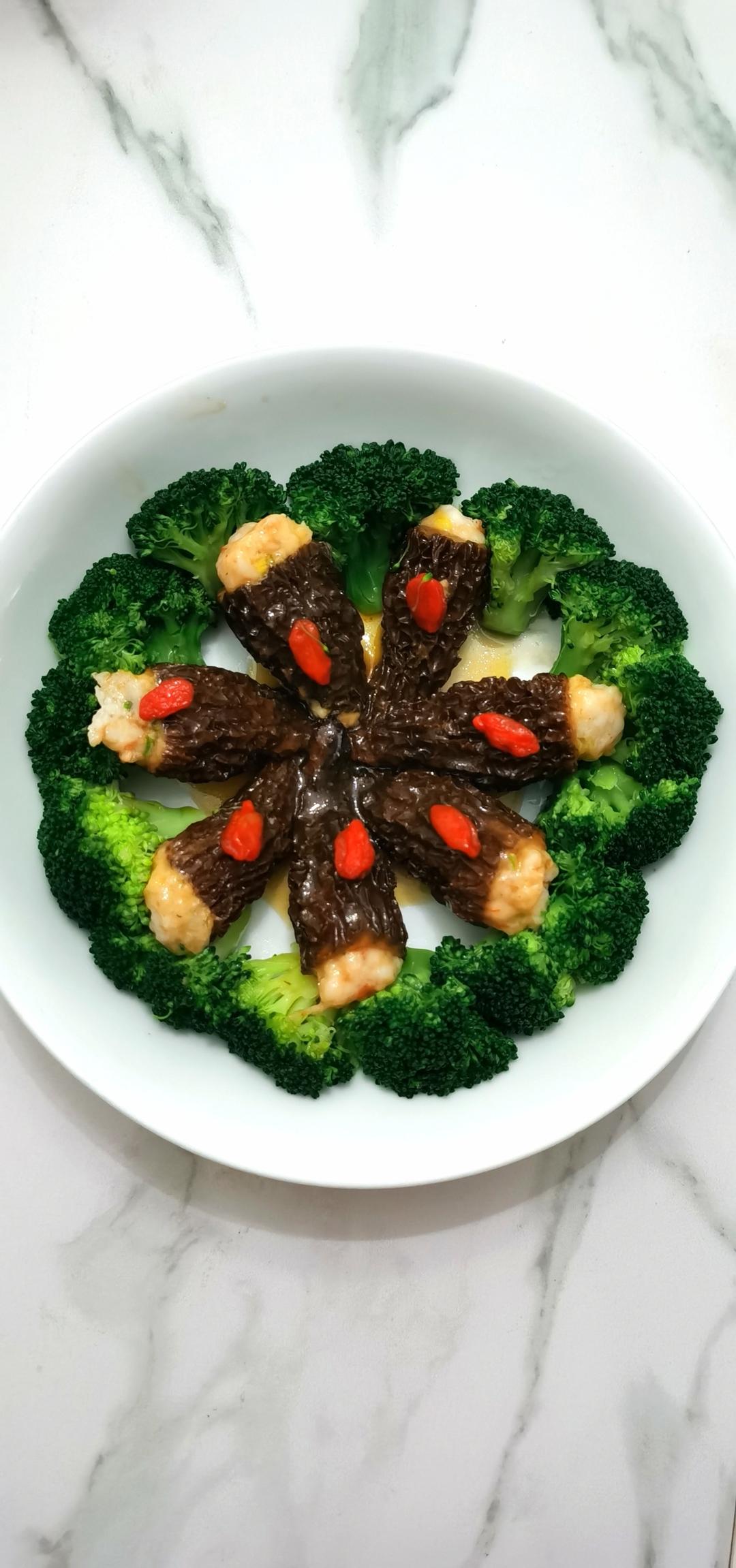 羊肚菌酿虾滑