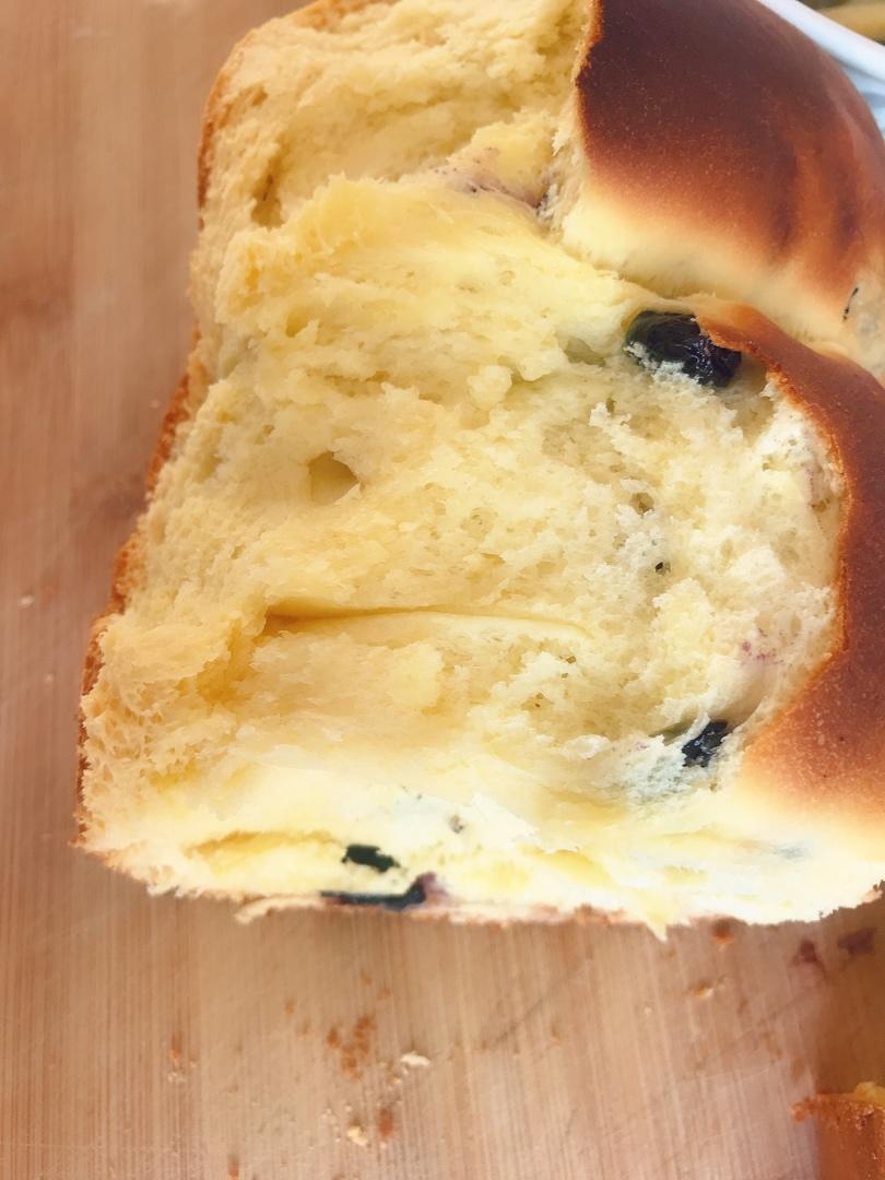 超柔软一发‼️奶香葡萄干手撕吐司『松软拉丝』