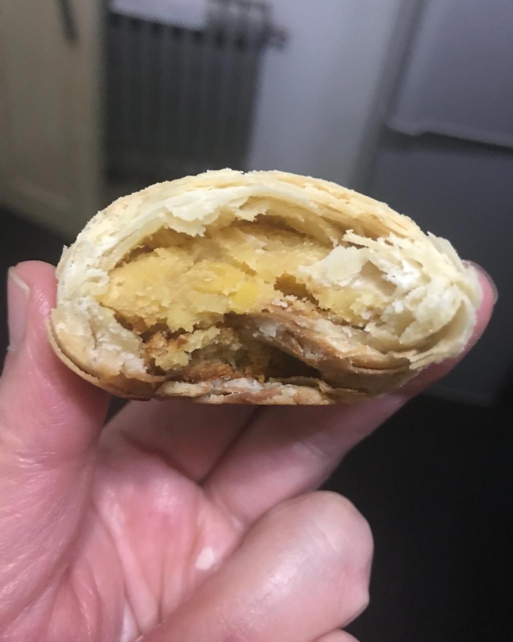 酥皮绿豆饼   酥得掉渣渣