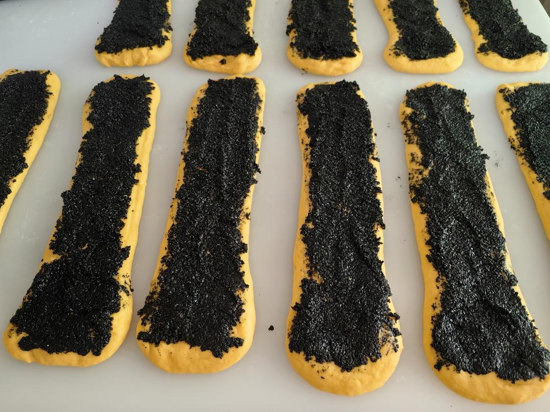 南瓜黑芝麻吐司