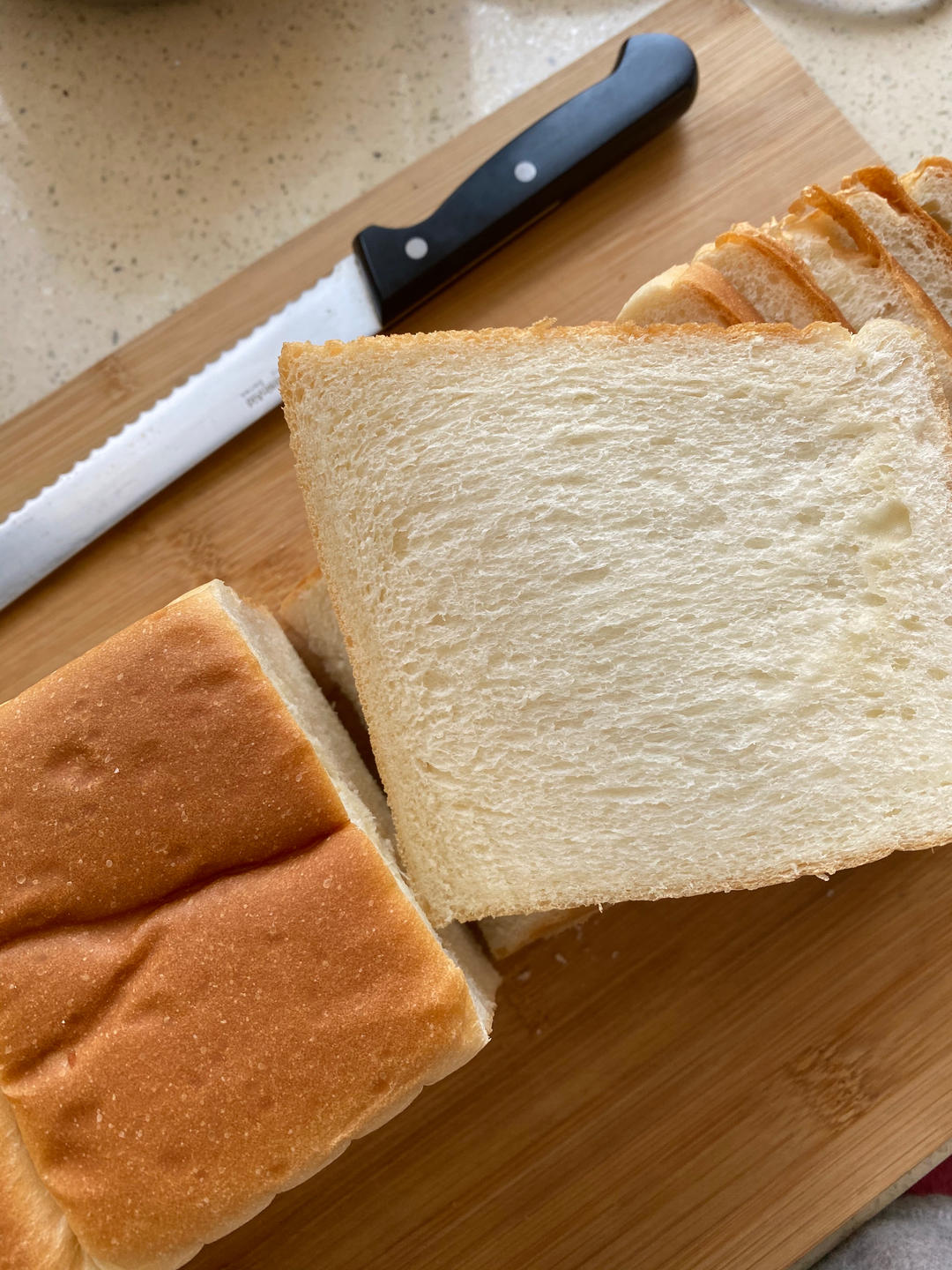 夺命软吐司(๑´ڡ`๑)超软拉丝极速方便的一次发酵吐司