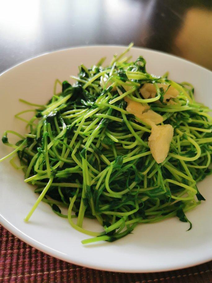 蒜香豆苗