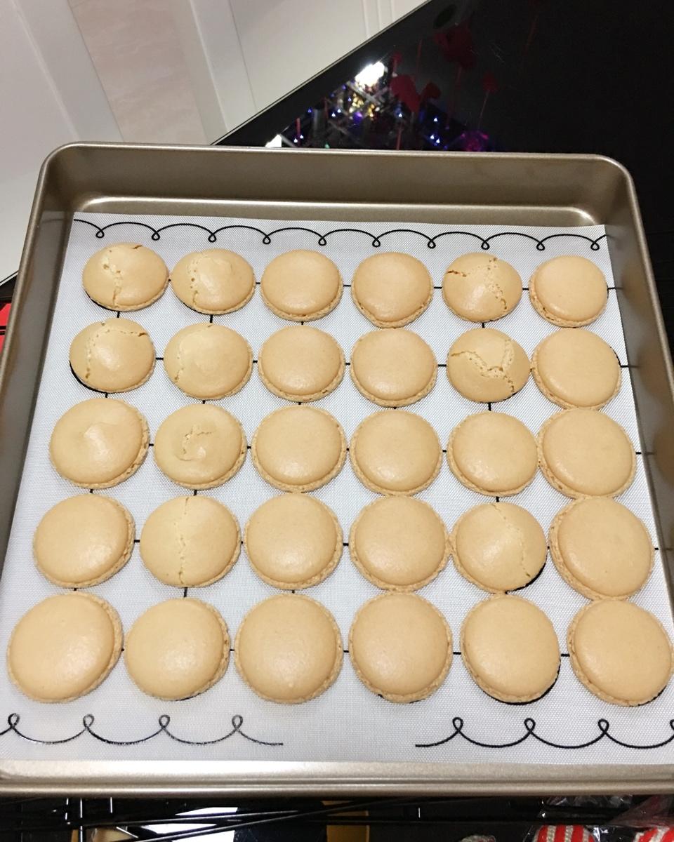 马卡龙(杏仁蛋白糖饼)