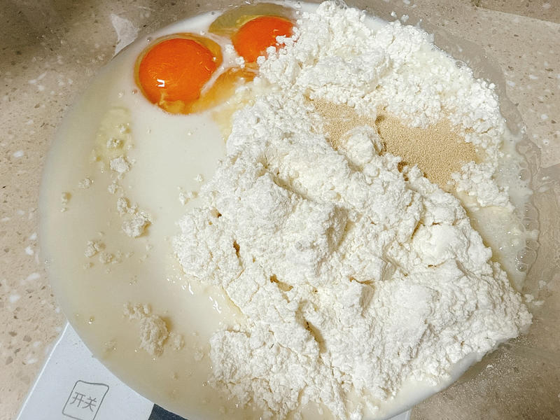 纯奶手撕吐司的做法 步骤1