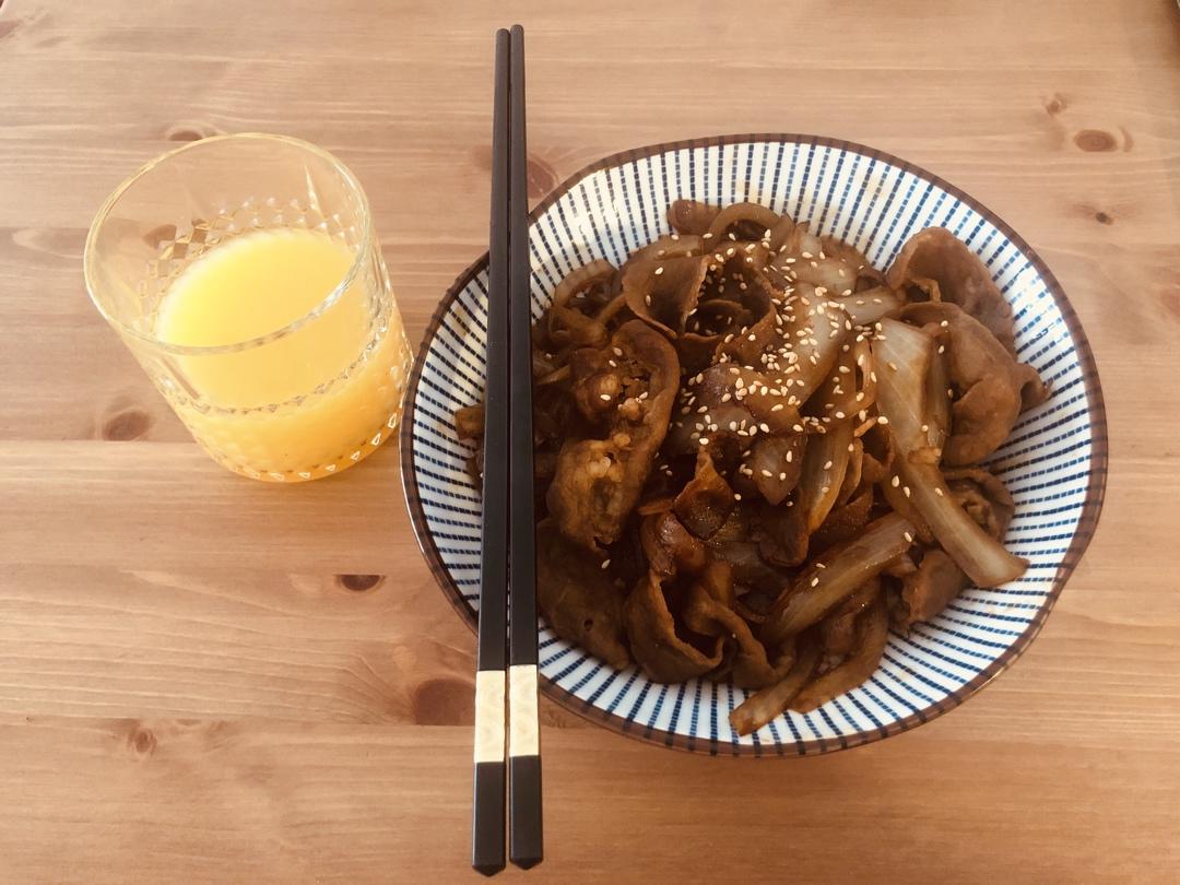 肥牛饭