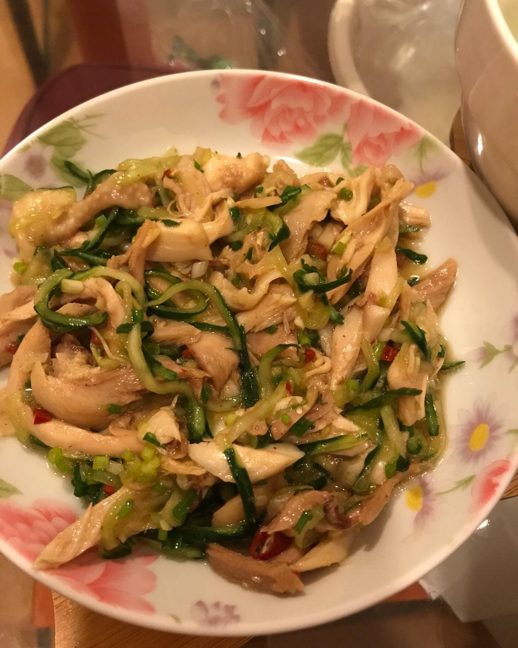 家常香嫩手撕鸡