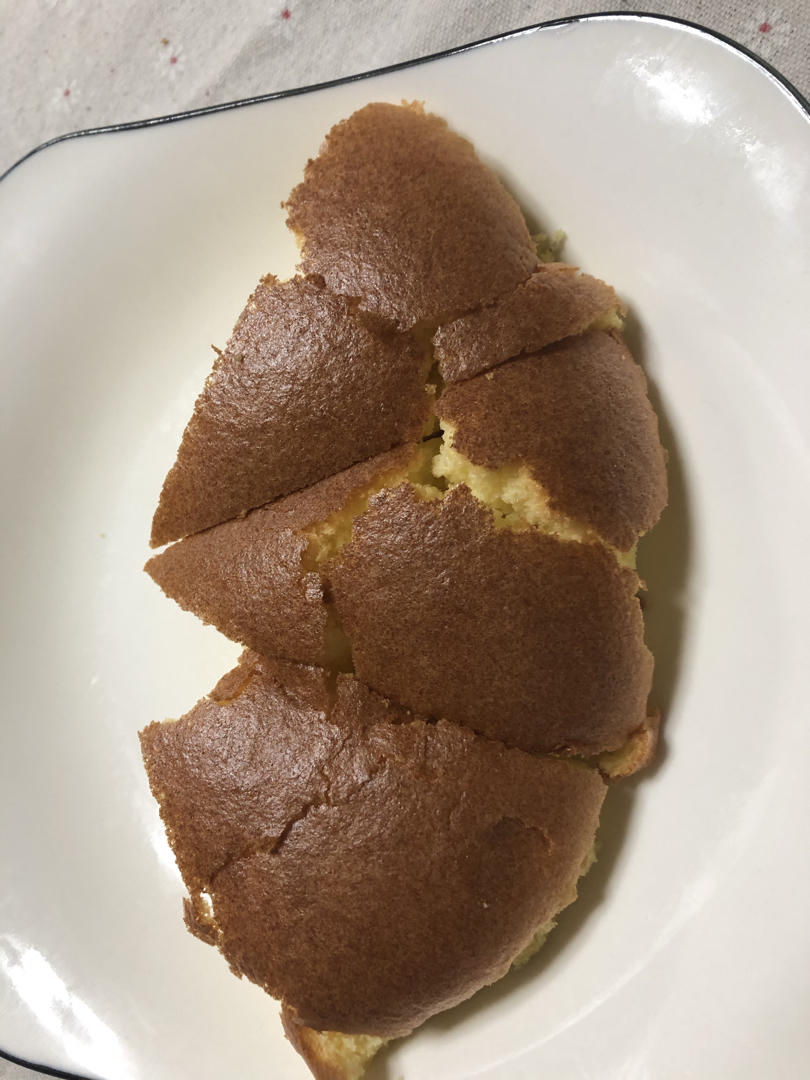 烤箱做蛋糕（戚风蛋糕的做法）