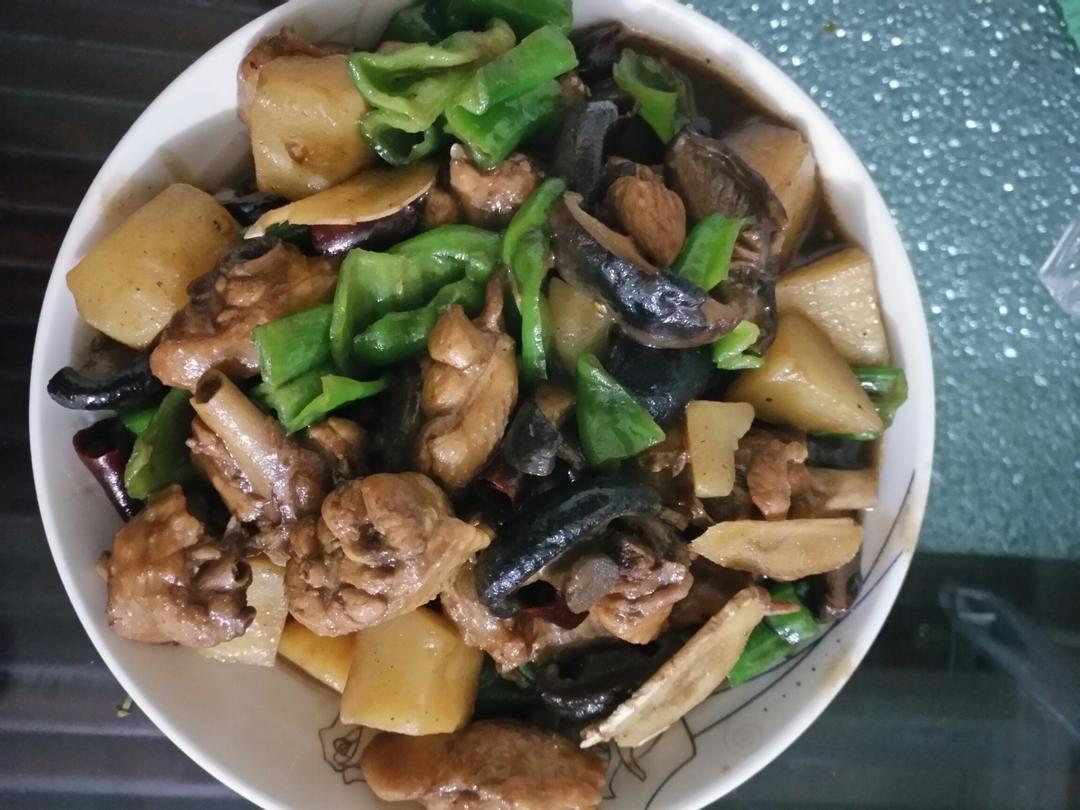秒杀饭馆味道的【黄焖鸡米饭】