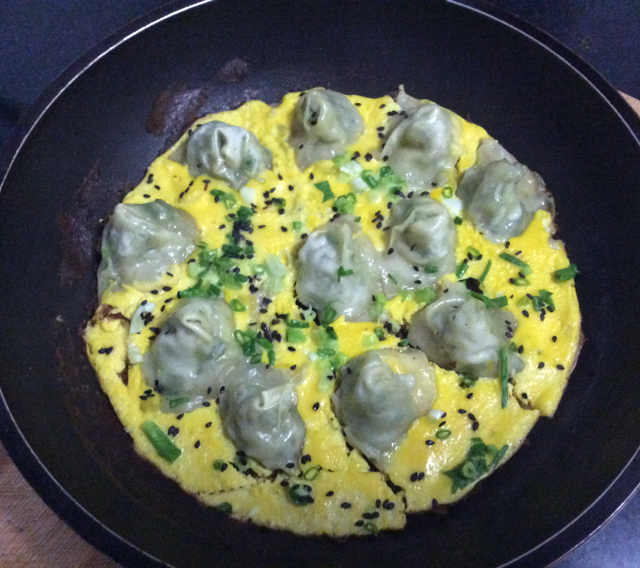 抱蛋煎馄饨