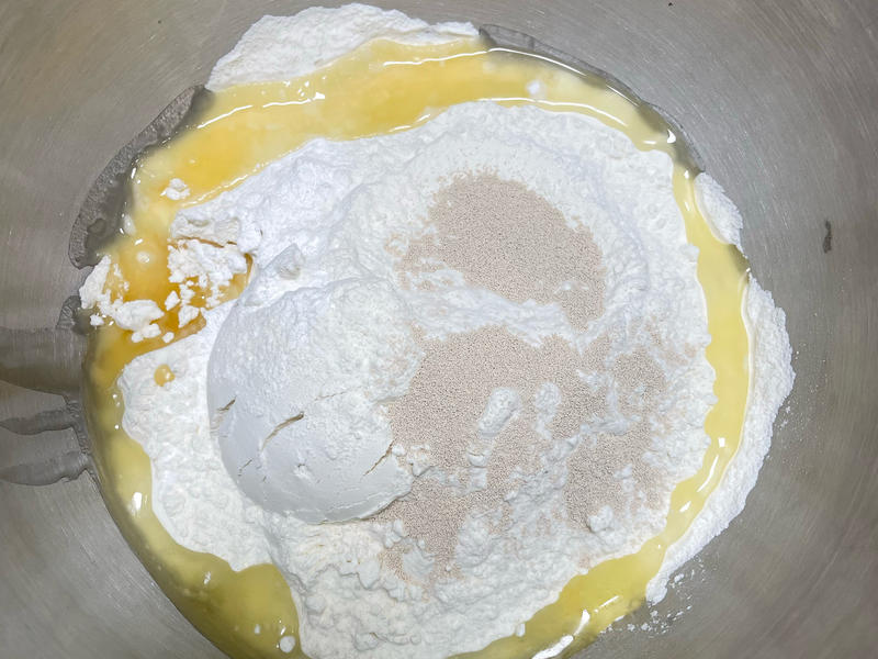 纯奶手撕吐司的做法 步骤1