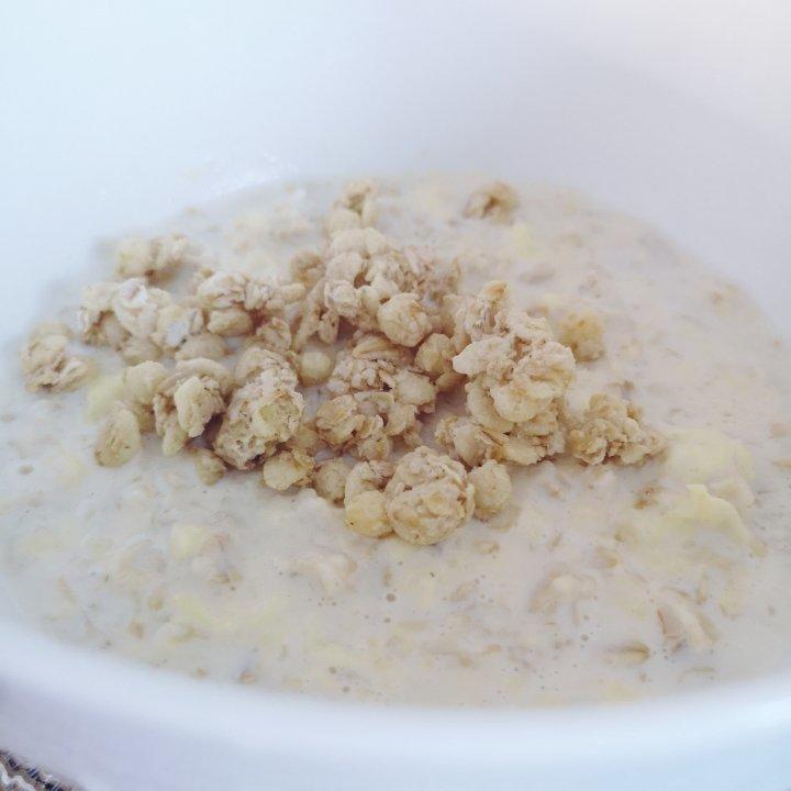 特浓牛奶燕麦粥