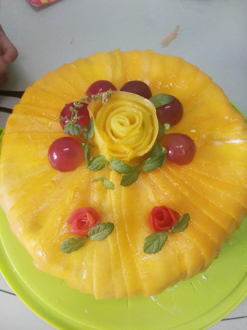 芒果生日蛋糕装饰