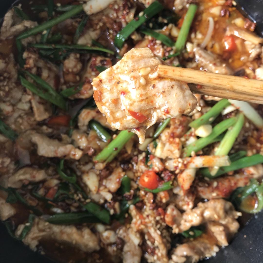 厨师长教你：“水煮肉片”的正宗做法，这味道真的很四川