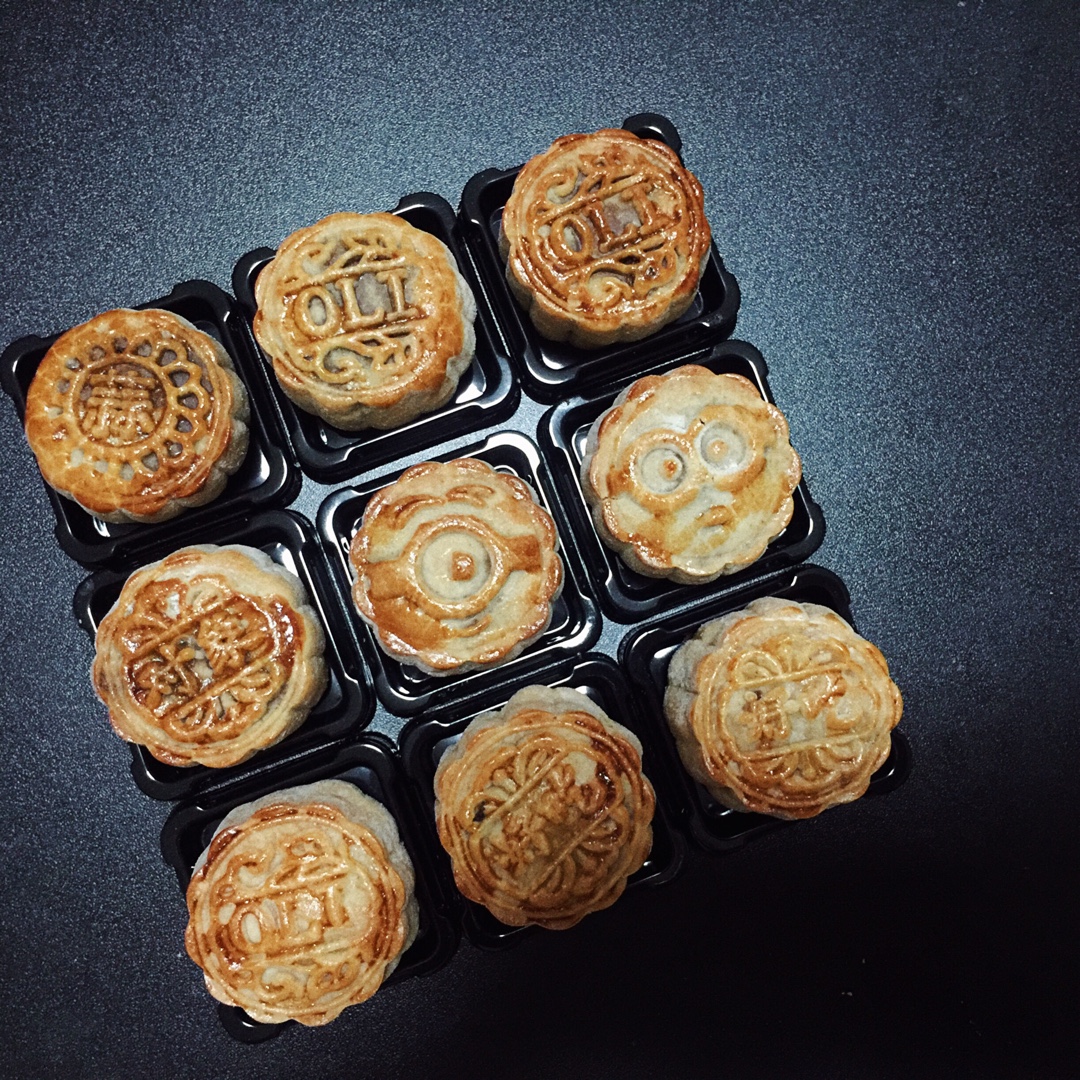 莲蓉蛋黄月饼（君之配方）
