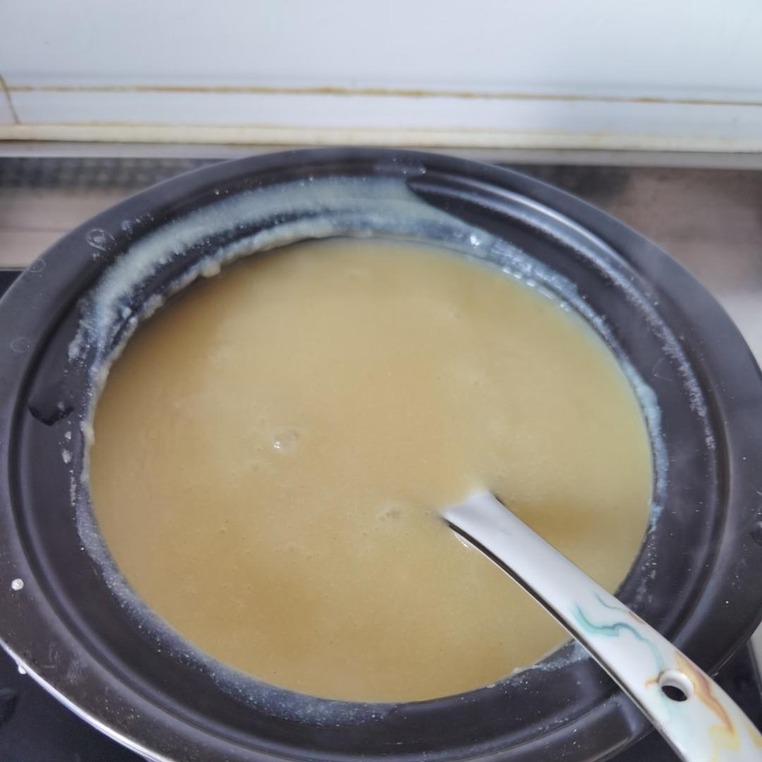 玉米面粥又称玉米面糊糊