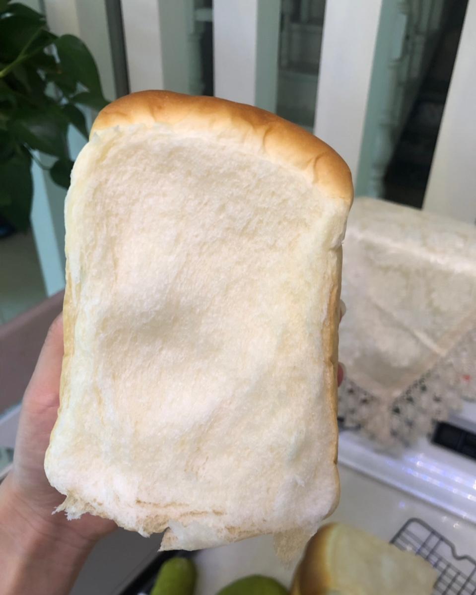 超柔牛奶棉花吐司（最详细的吐司食谱）