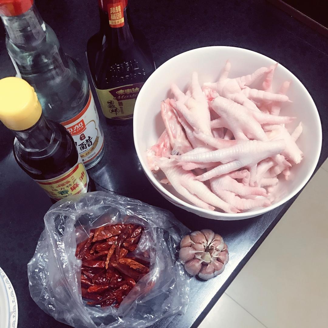 泡鸭爪（泡鸭掌）