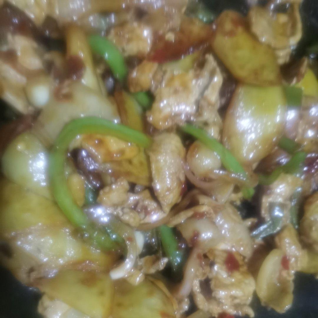 干锅土豆片