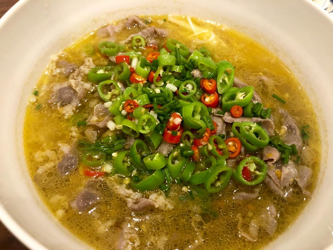 酸汤肥牛