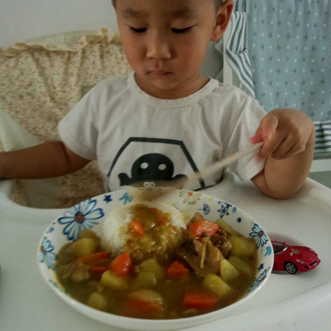 咖喱鸡肉饭