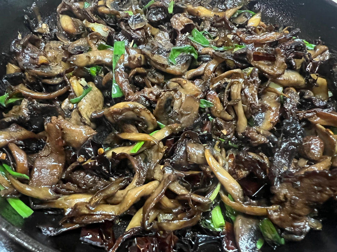 超下饭的油浸菌菇