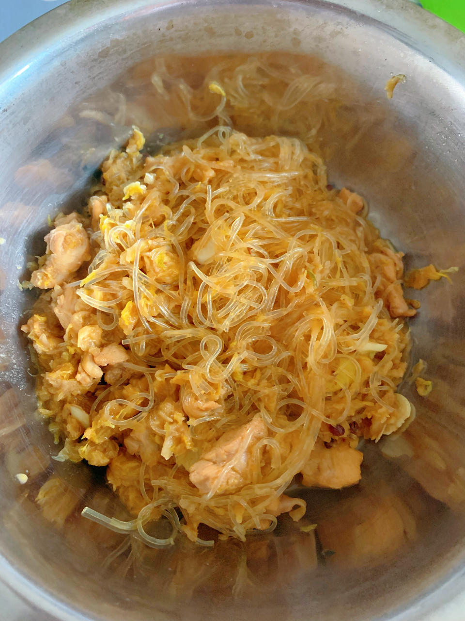 酸菜炖粉条（东北菜馆的味道）无敌好吃