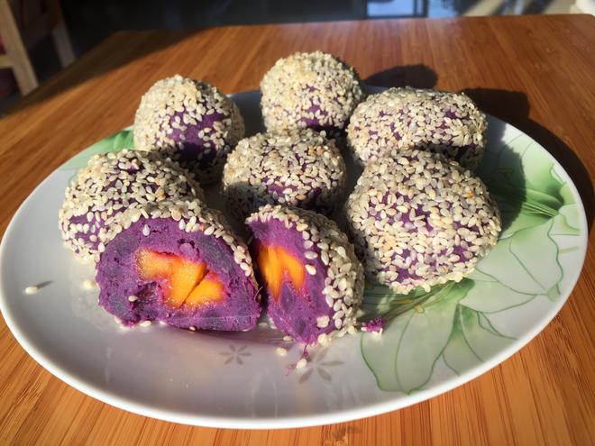 紫薯芒果球的做法