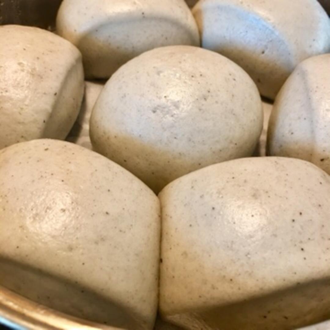 春季补钙✨宝宝辅食之黑芝麻馒头