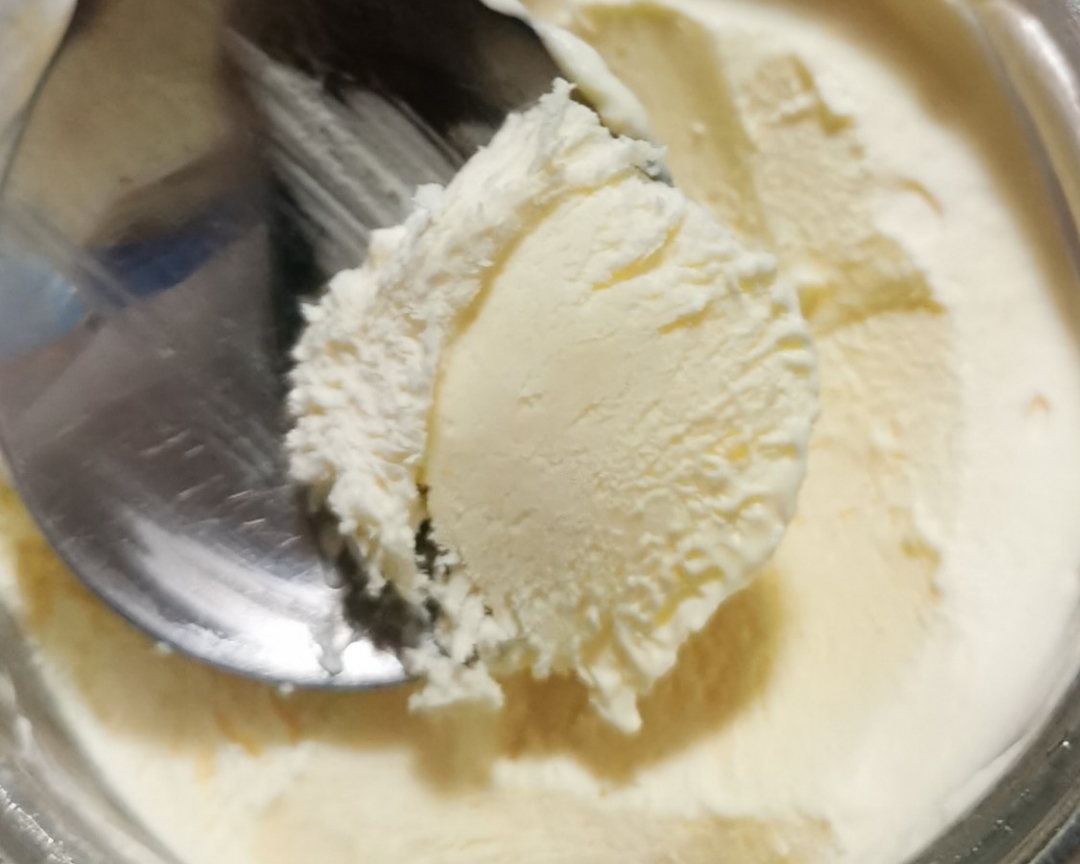 自制冰淇淋（消耗淡奶油）的做法