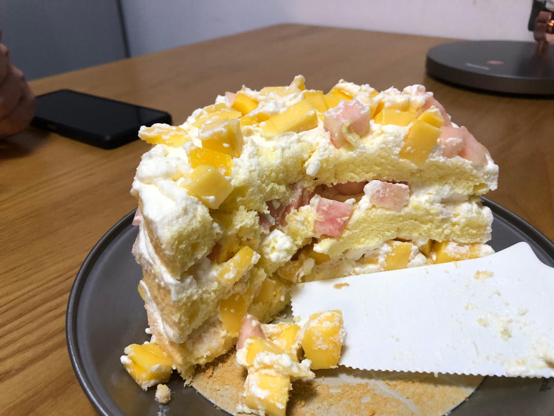 6寸酸奶戚风蛋糕