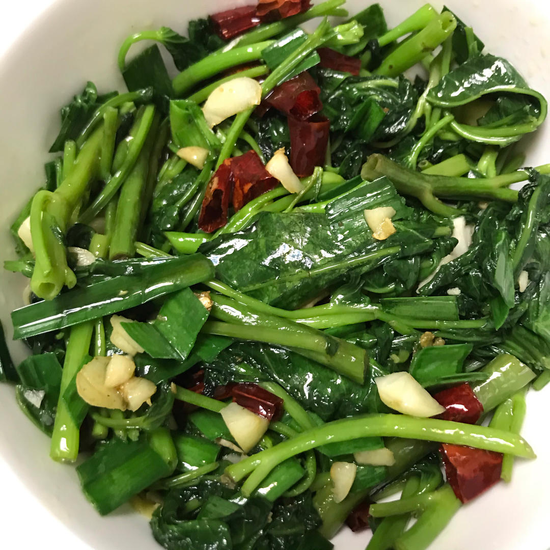 炝炒空心菜（不黑的秘密）
