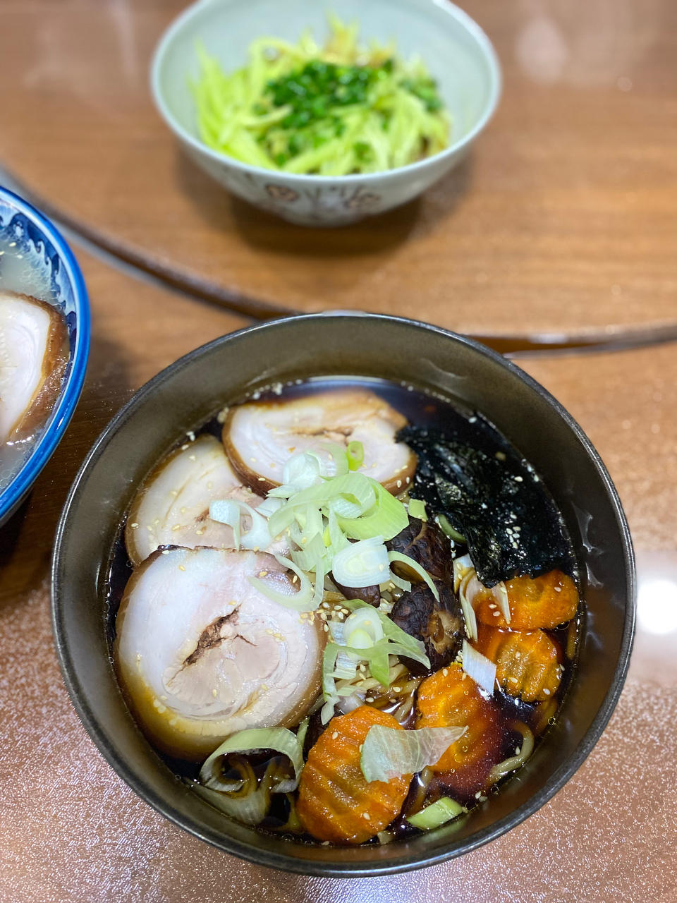 拉面店里的日式叉烧