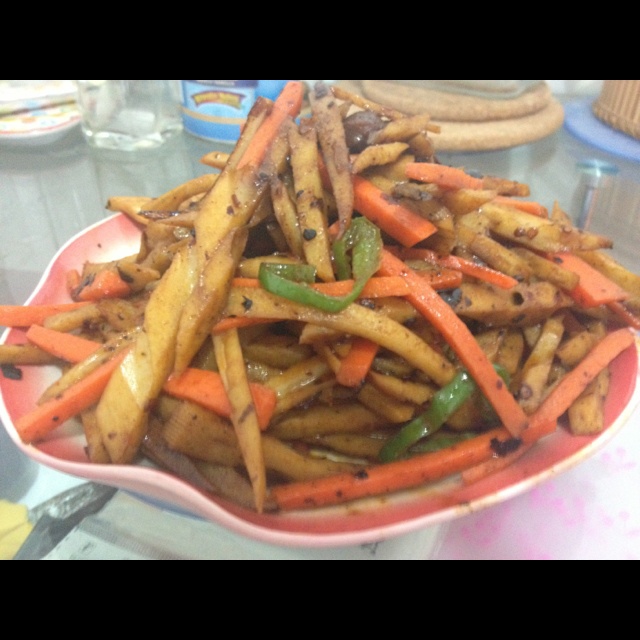 酸辣藕丁
