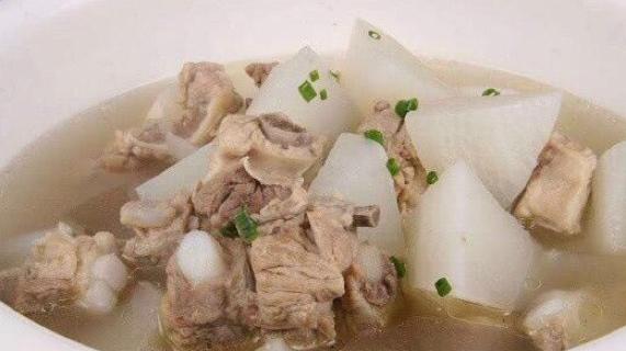 萝卜排骨汤