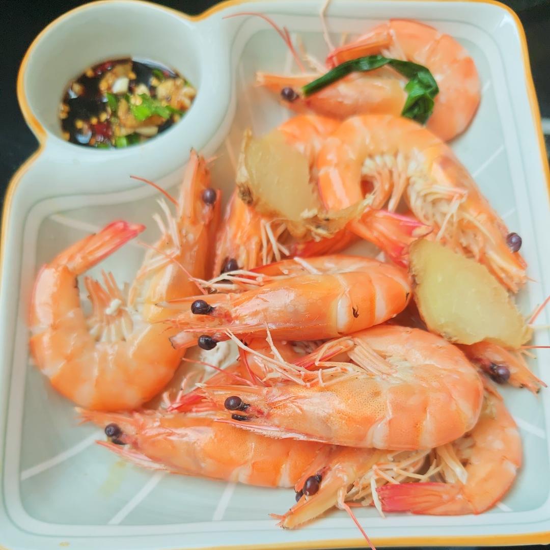 最简单的白灼虾（水煮）盐水基尾虾