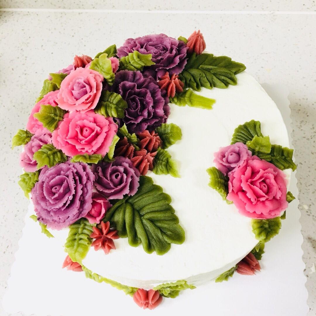 【小芳猫】家中DIY奶油蛋糕